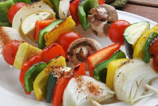 SPICED VEGETABLE BROCHETTES WITH RED PEPPER AND CHICK PEA DIP